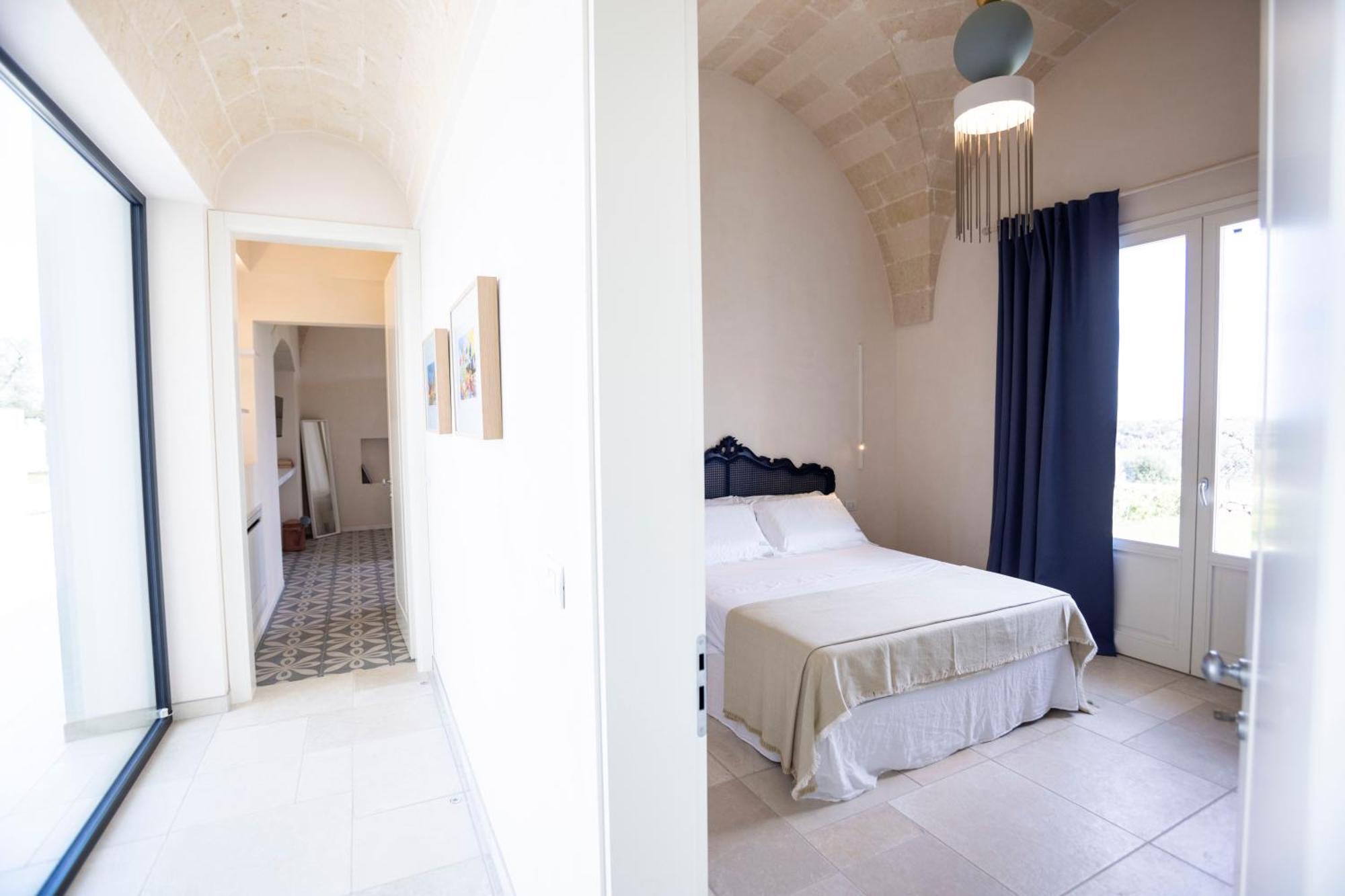 Bed and Breakfast Dimora La Scaledda Serranova Екстер'єр фото